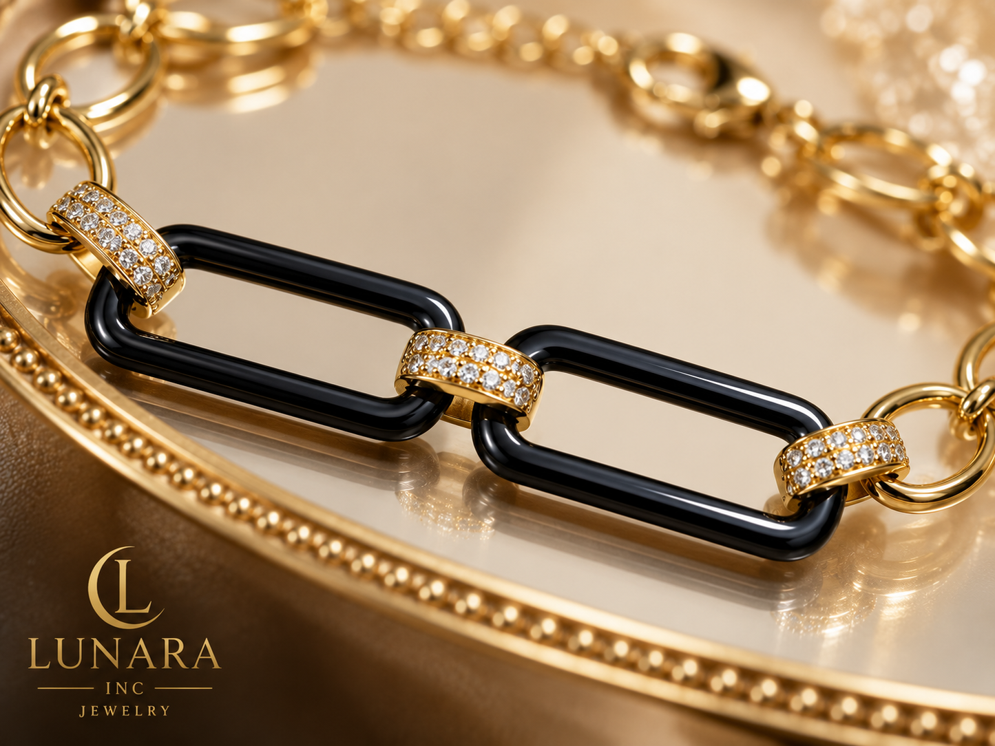 Lunara Midnight Link Bracelet.