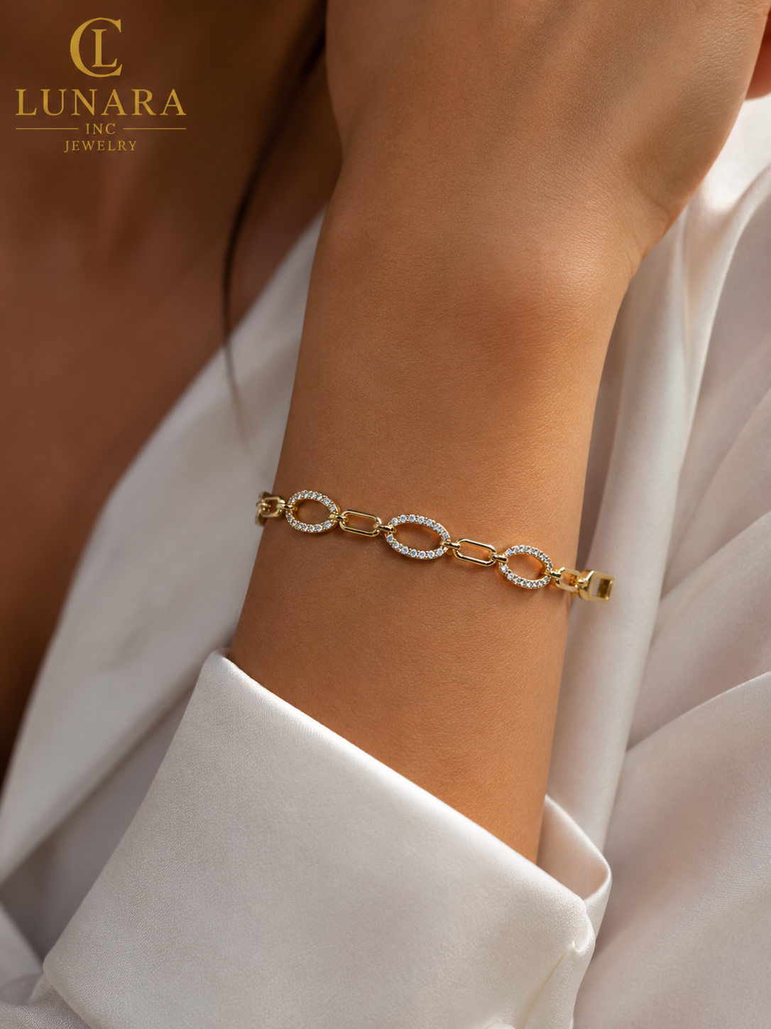 Lunara Oval Radiance Bracelet