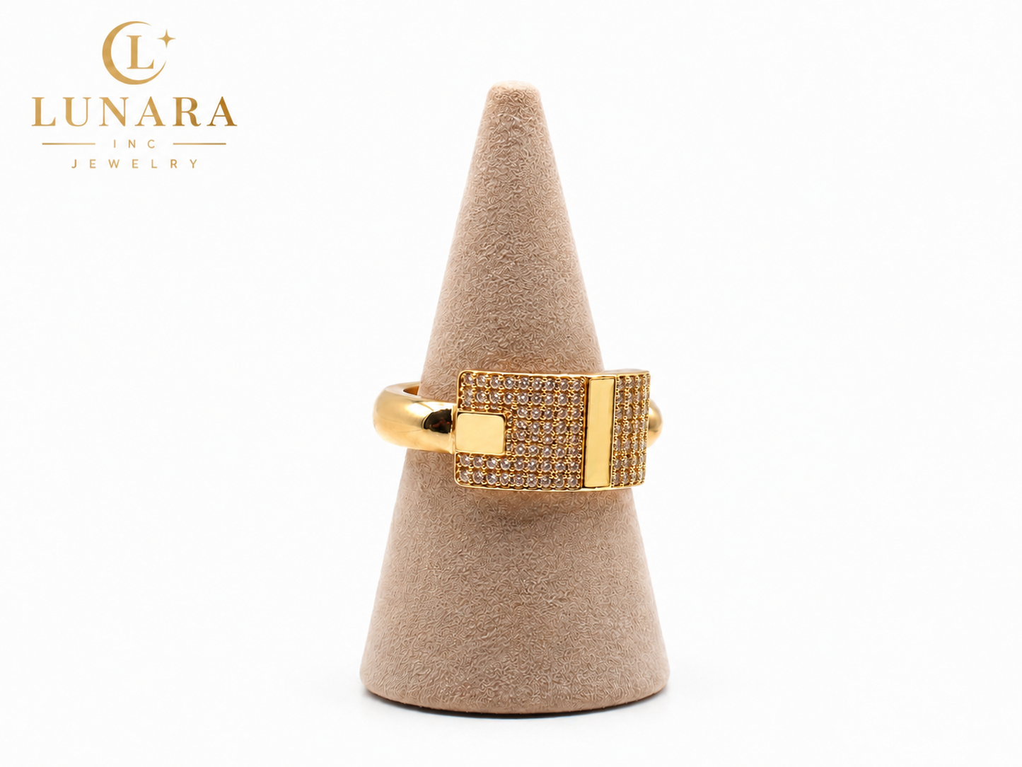 Lunara Emerald Royale Ring
