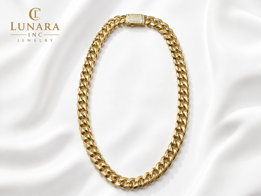 Lunara Royale Cuban Necklace