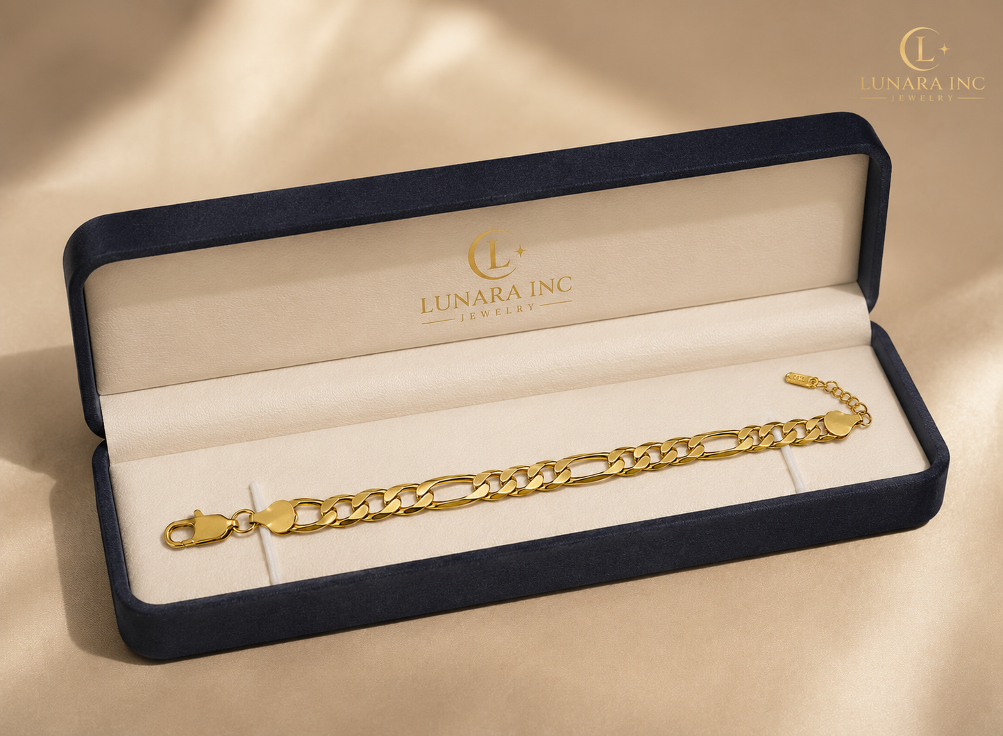 Lunara Regal Figaro Bracelet