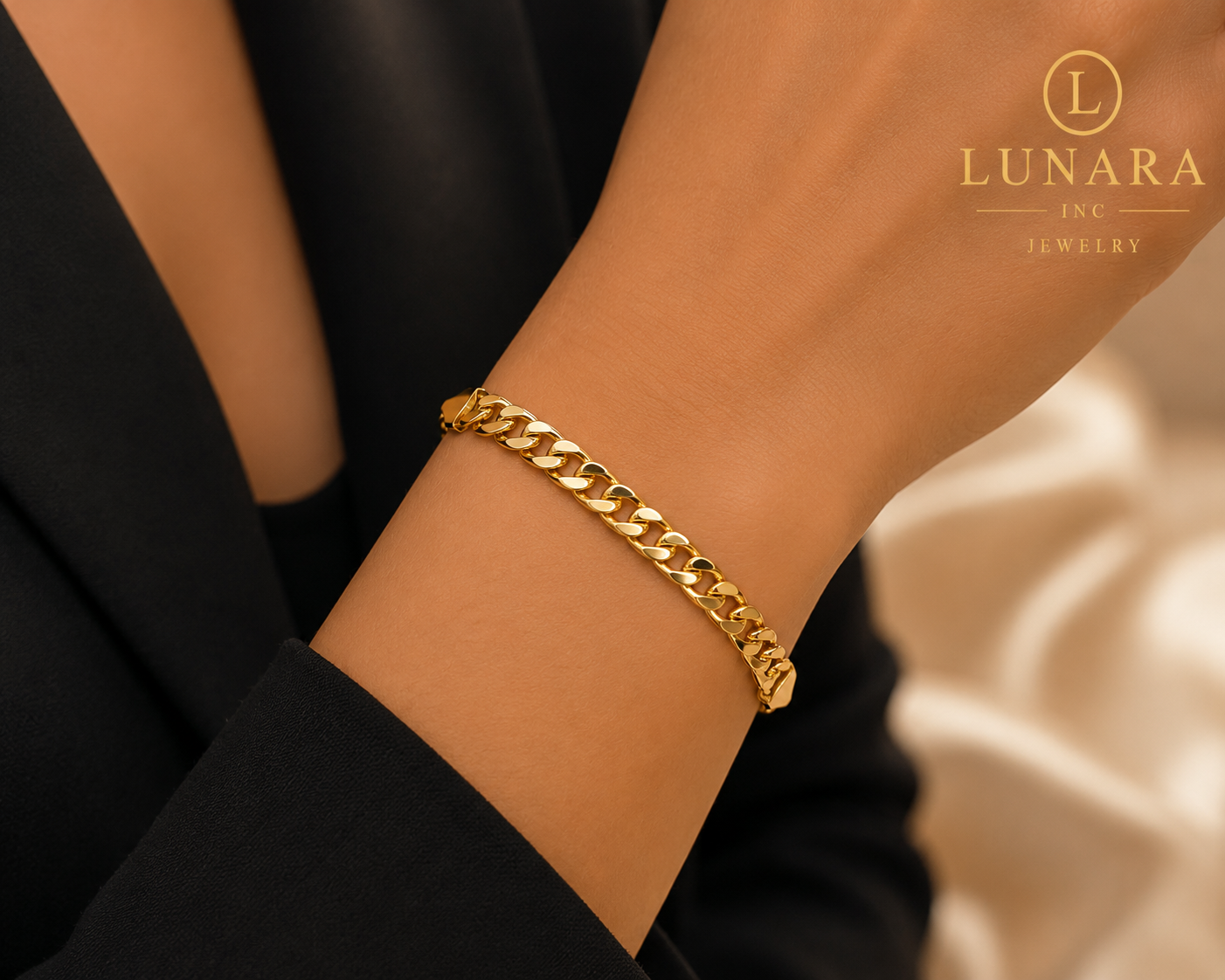 Golden Cuban Bracelet ✨