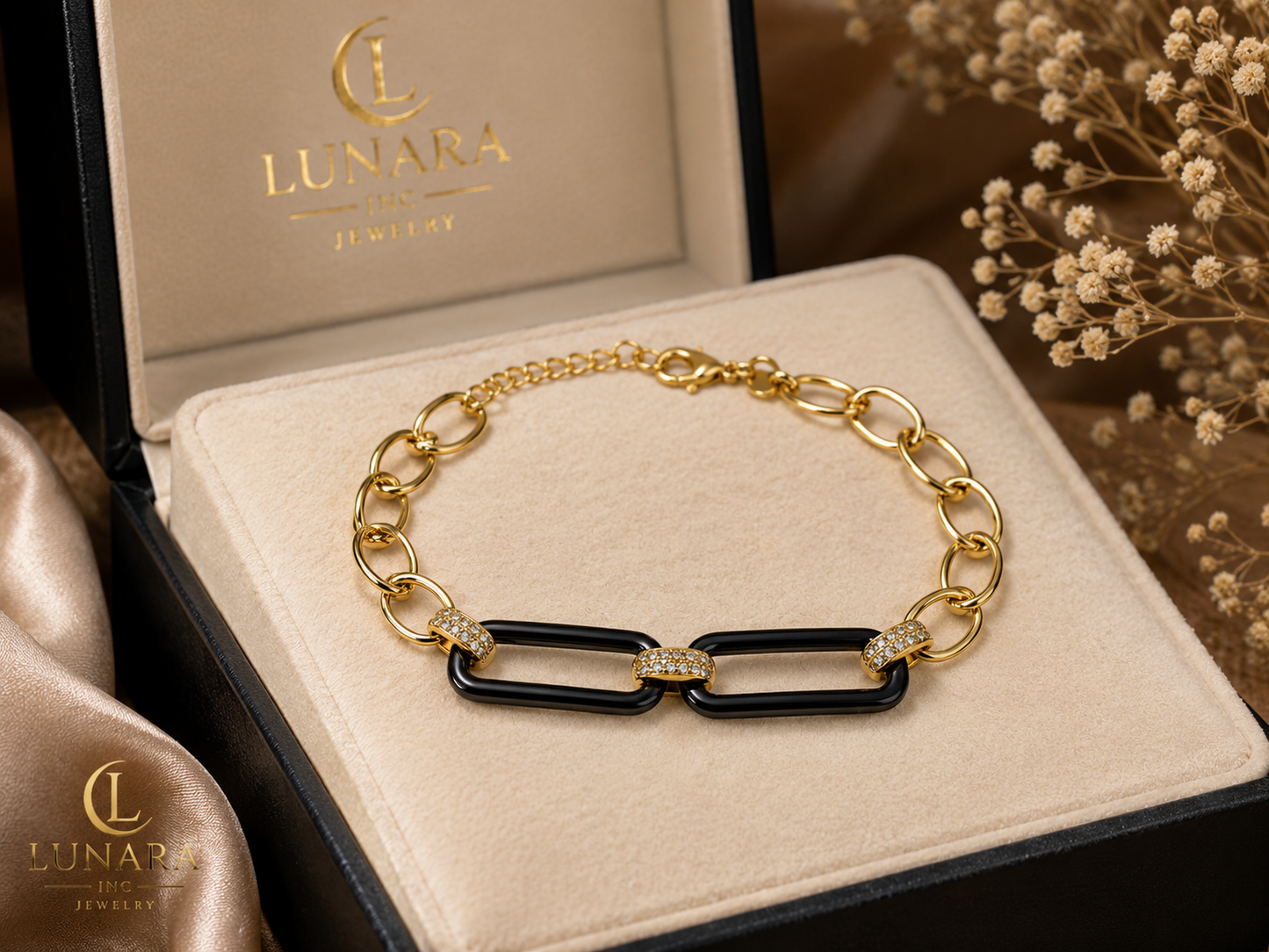 Lunara Midnight Link Bracelet.
