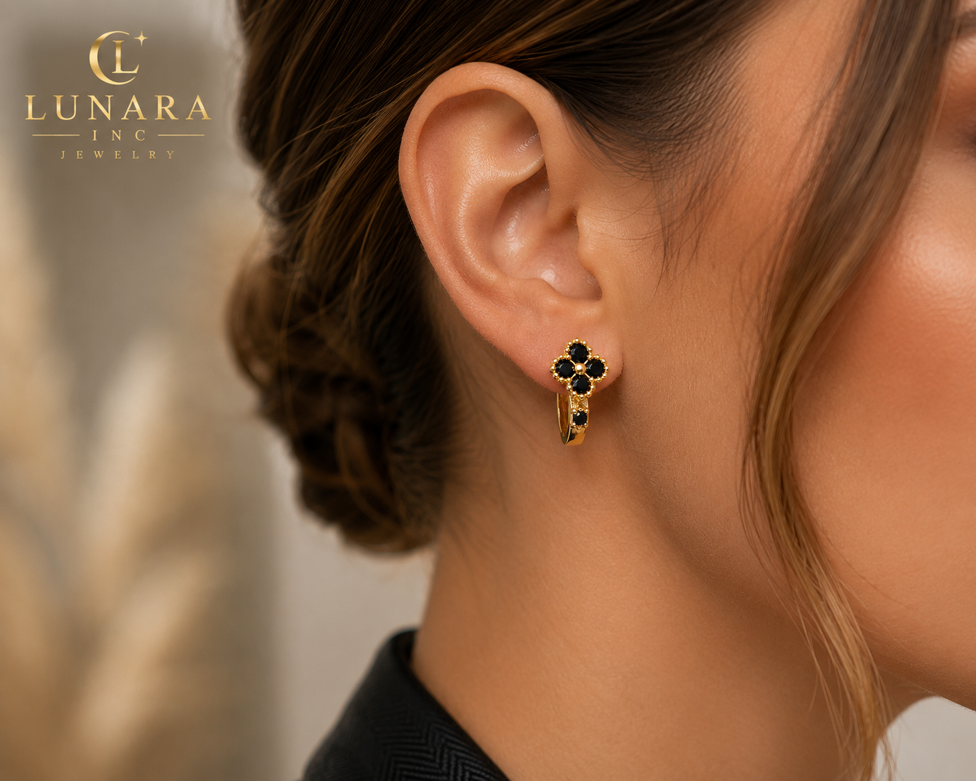 Lunara Midnight Clover Earrings