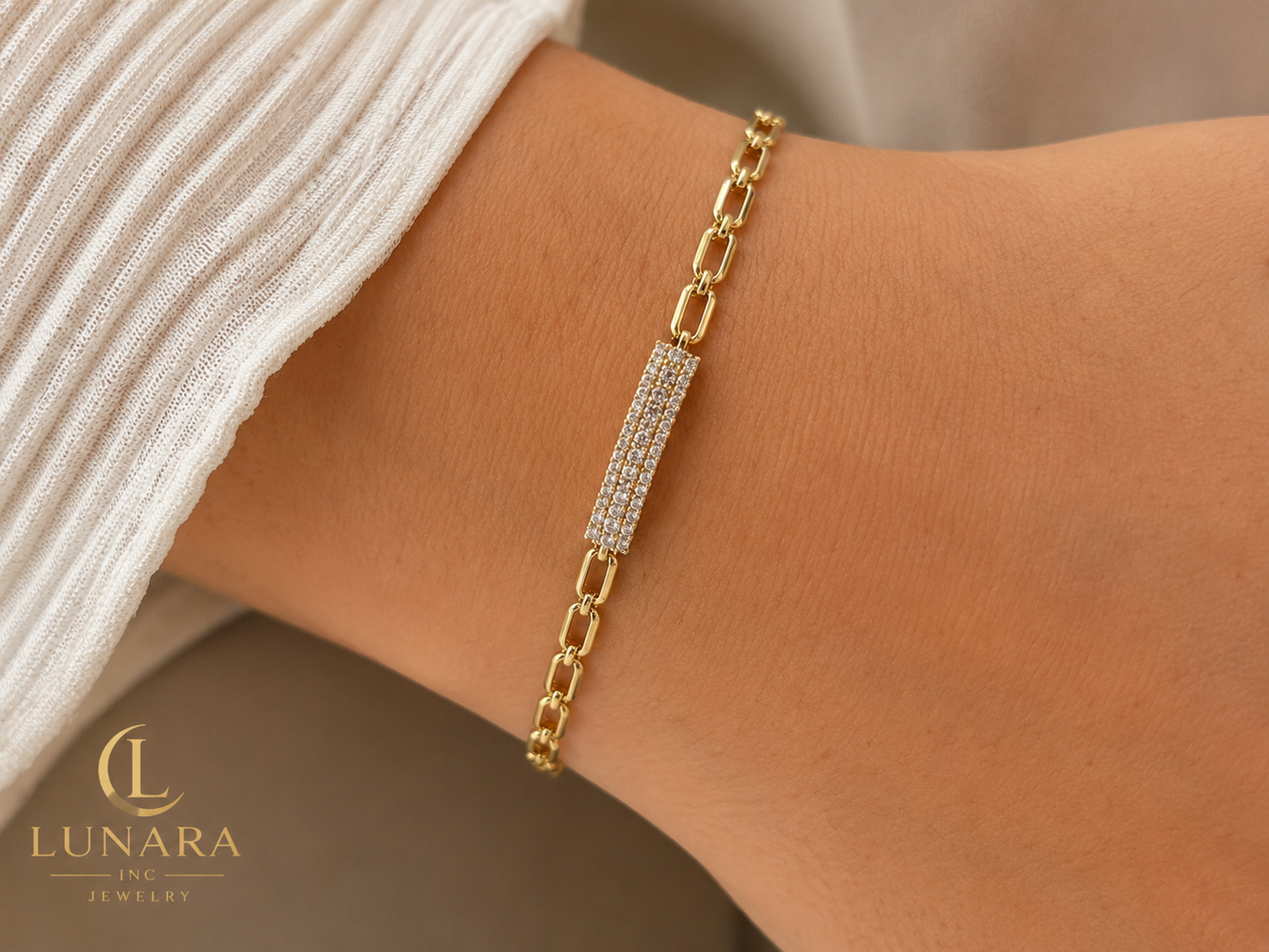 Lunara Diamond Bar Bracelet