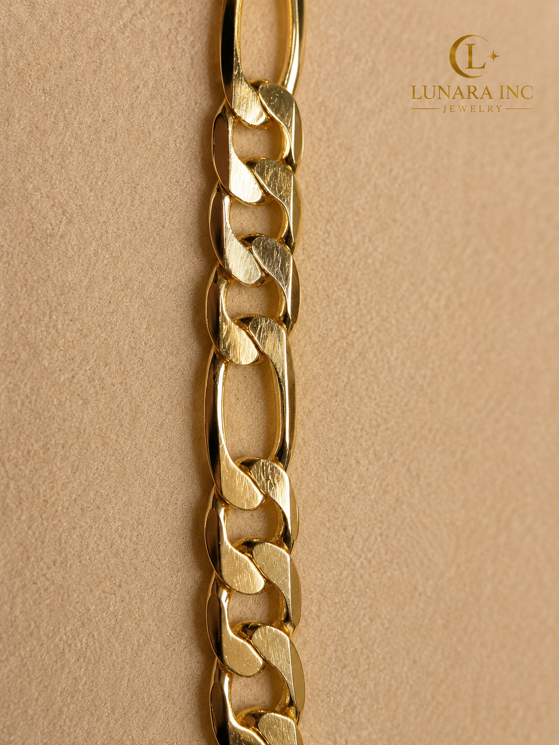Lunara Regal Figaro Bracelet