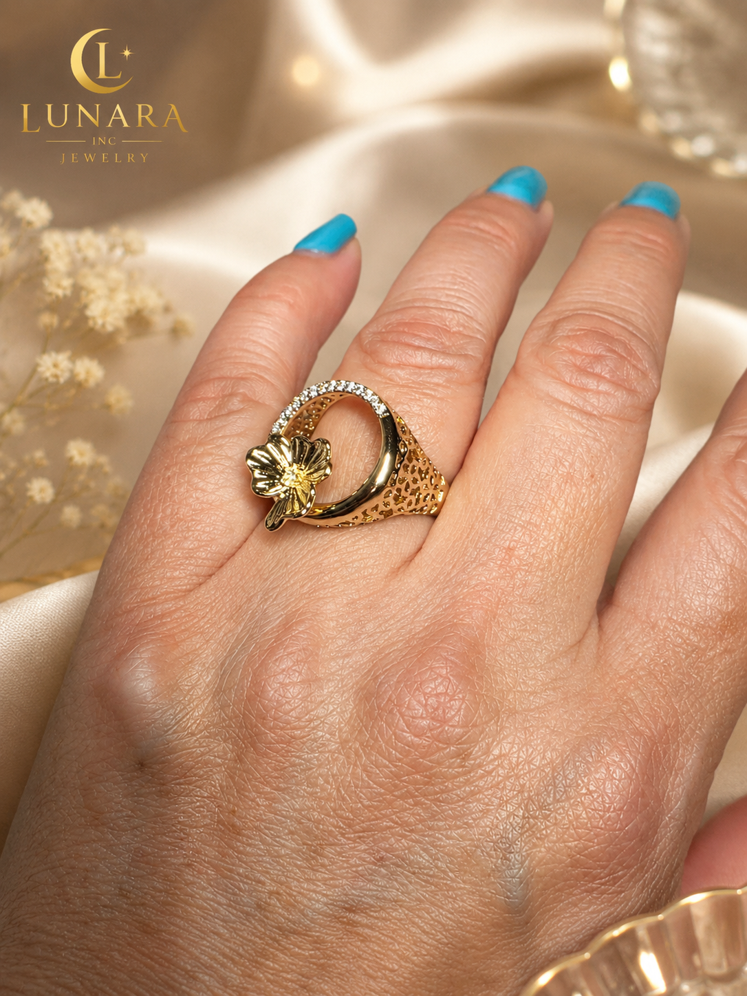 Golden Bloom Luxe Ring