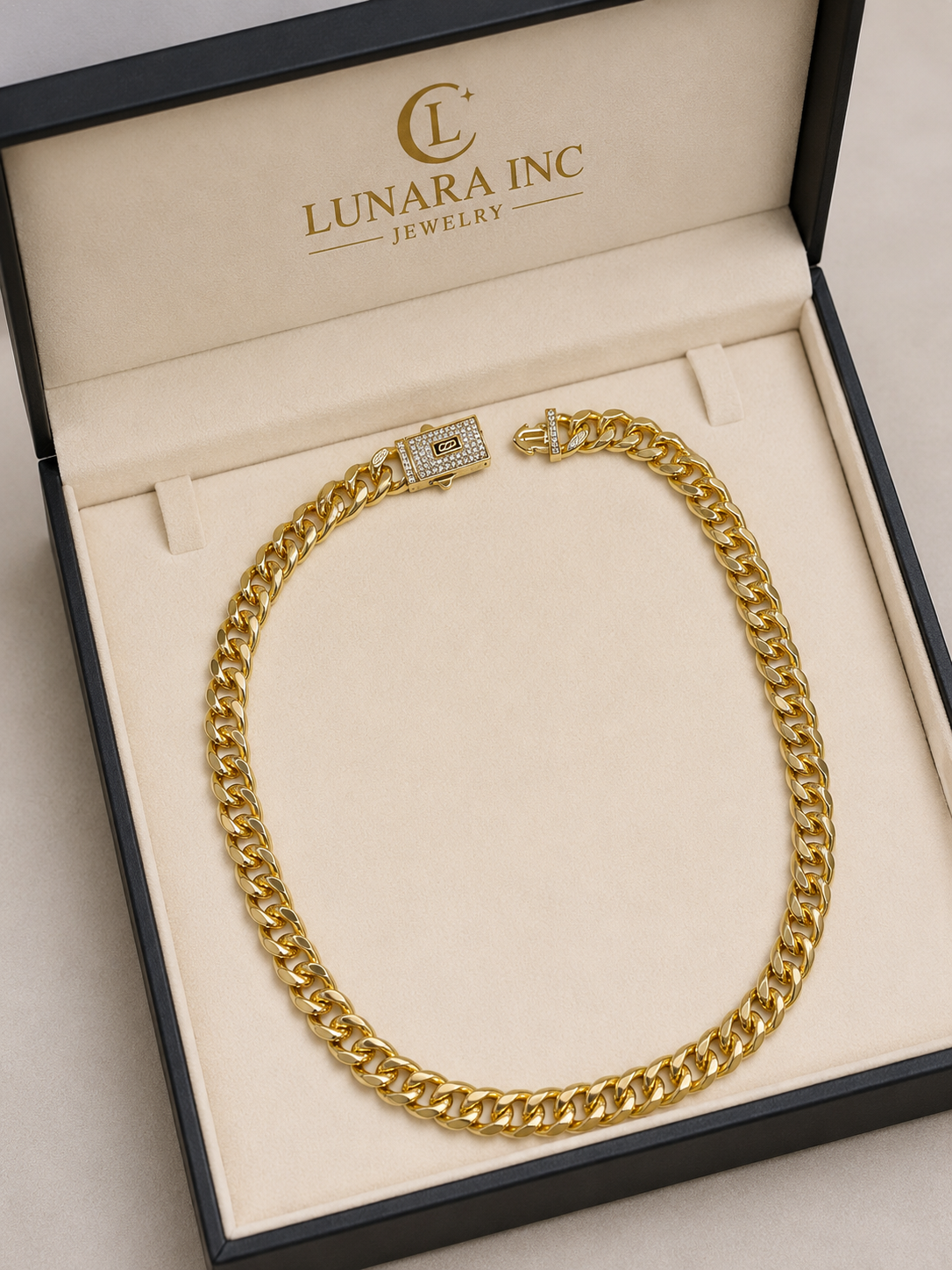 Lunara Imperial Lock Chain