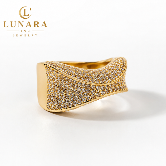 Lunara Wave Ring ✨