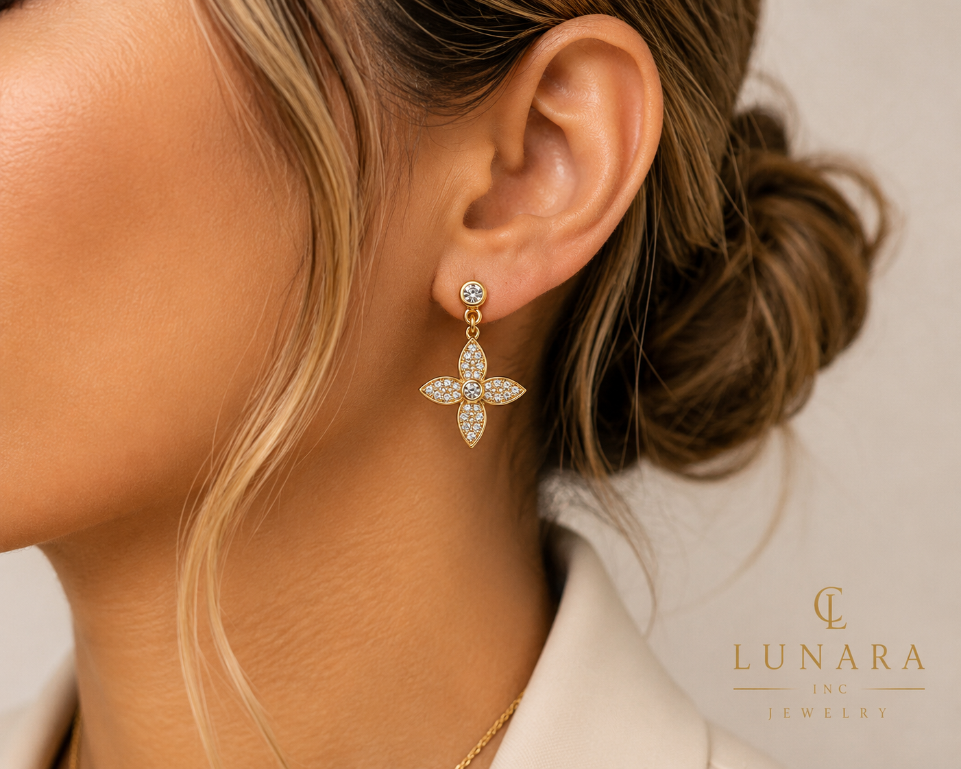Lunara Fleur Étoile Earrings