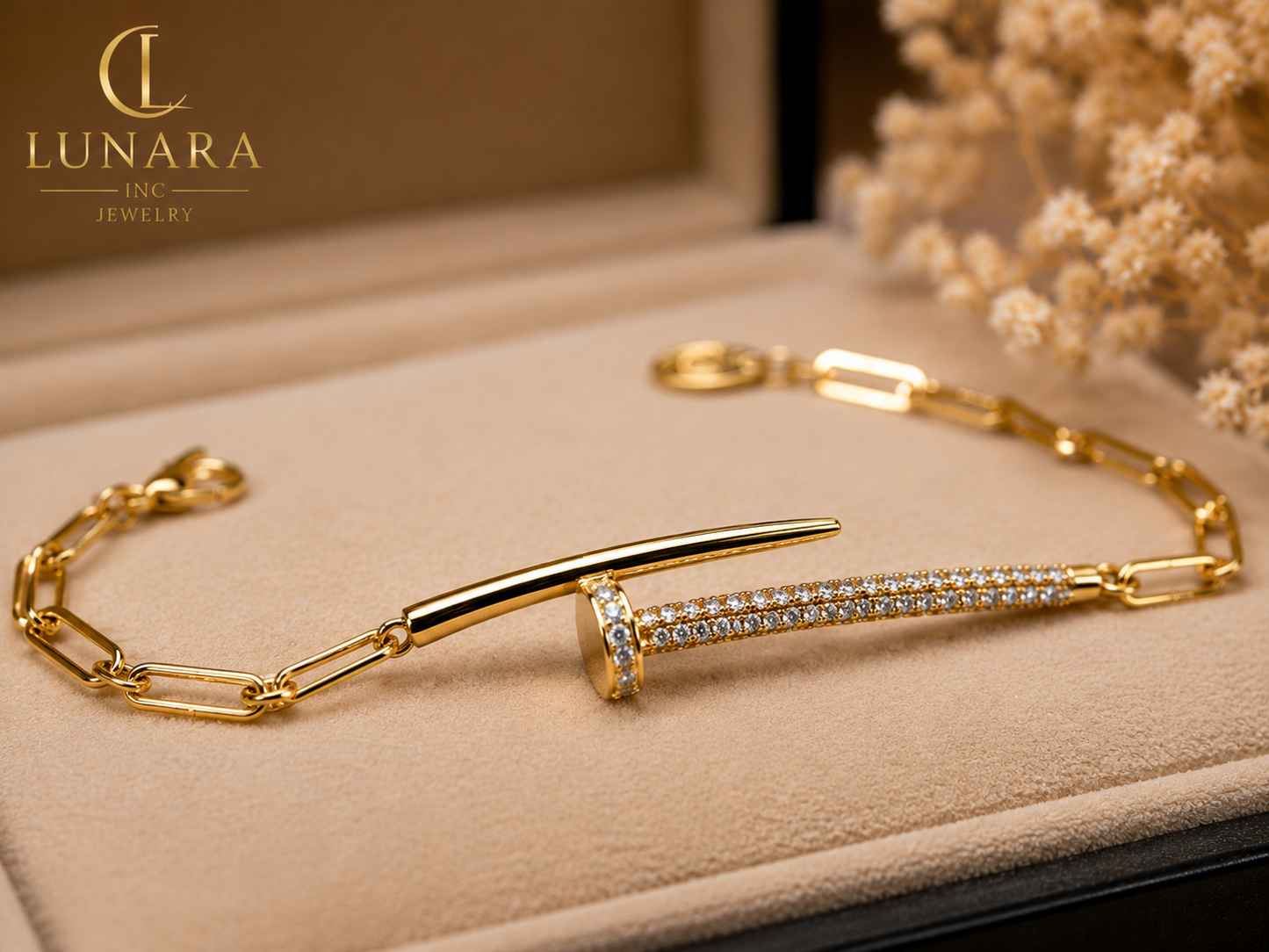 Lunara Golden Nail Bracelet